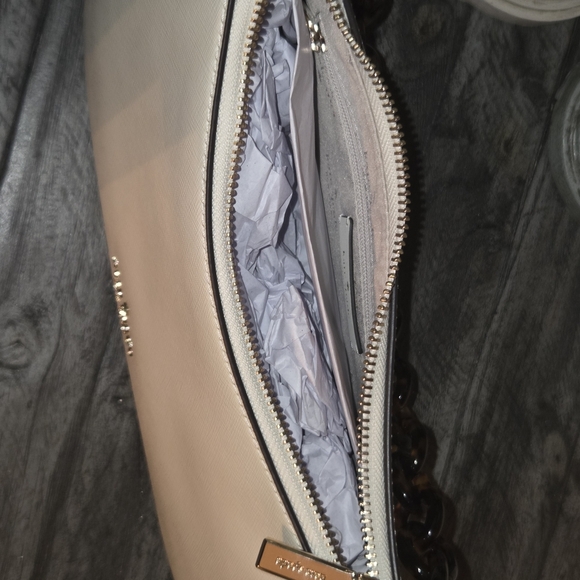 Kate Spade Cream Shoulder Bag with Chain Strap - Picture 6 of 6